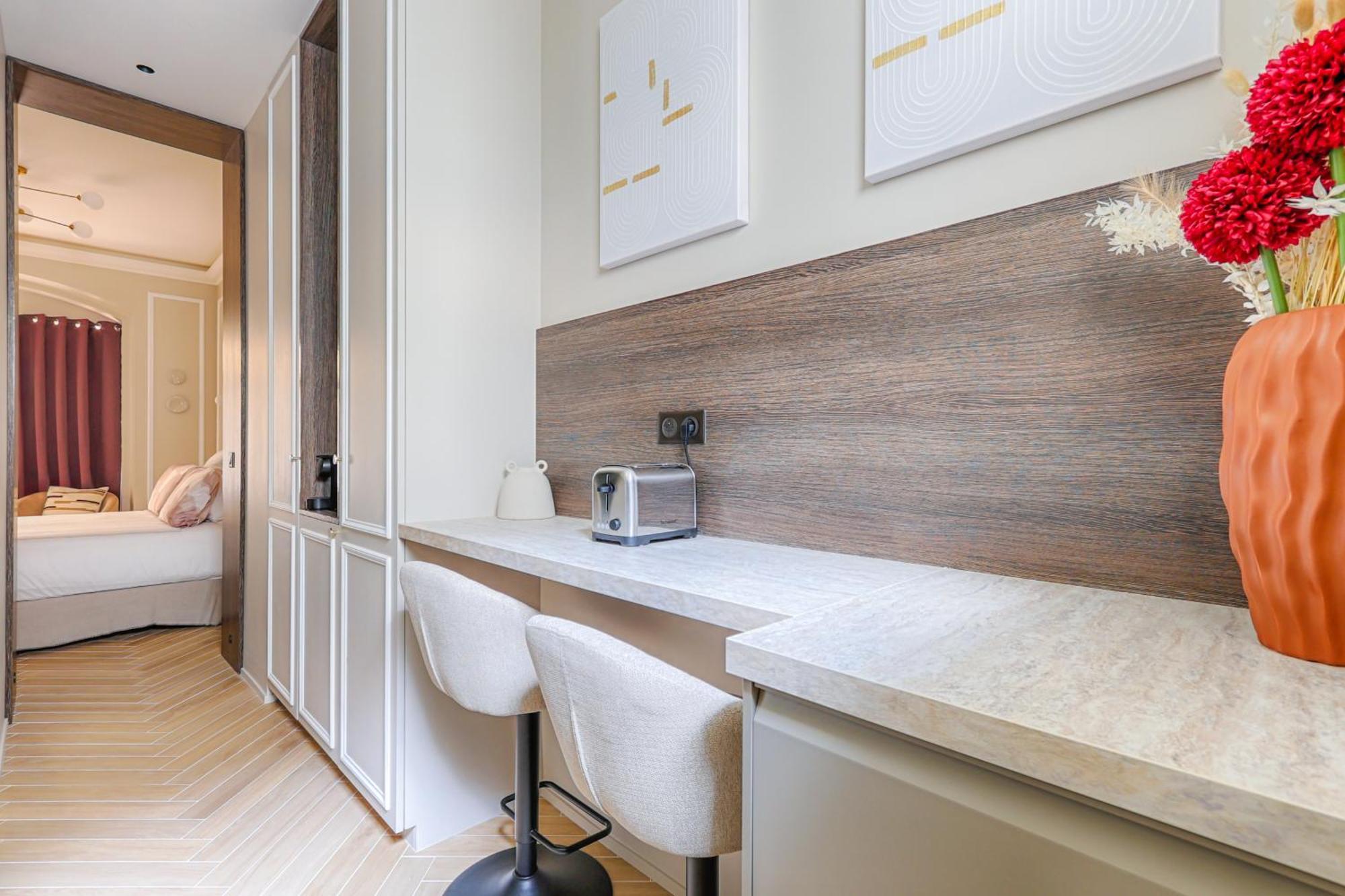 Luxury And Design Studio Invalides Paris Exterior photo